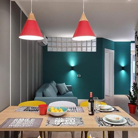 Helga'S Deluxe 3 Apartment تيرانا المظهر الخارجي الصورة