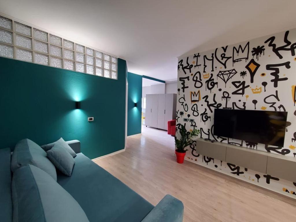 Helga'S Deluxe 3 Apartment تيرانا المظهر الخارجي الصورة